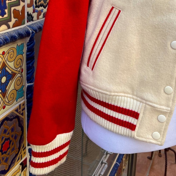 Vintage 1990’s Cream Wool Letterman Bomber Jacket w/ Red “M” by LOVE BOAT Sz S - Picture 4 of 12